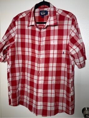 Billabong Men's Red & White Plaid Short-Sleeve Button-Up Shirt Large